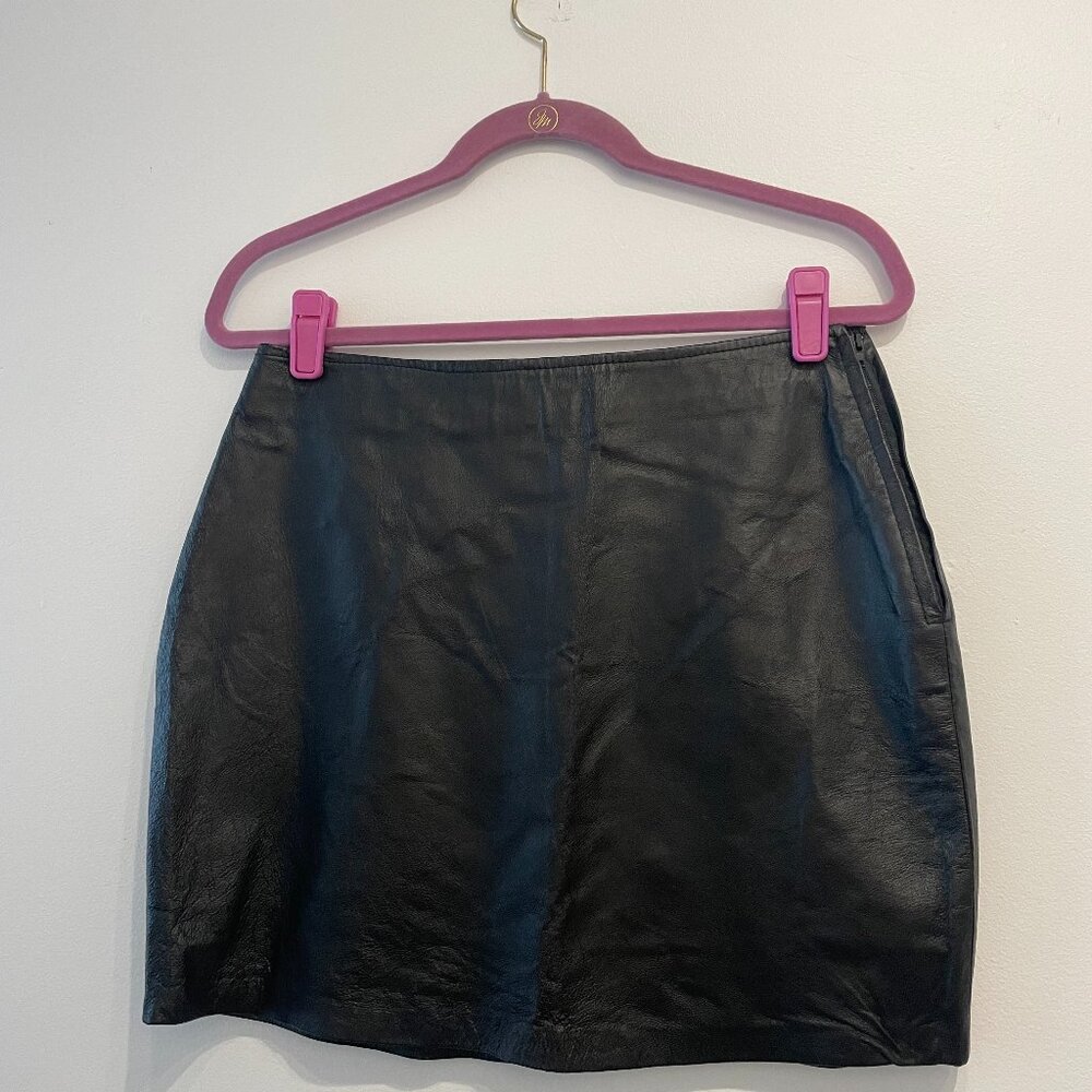 size 8 vintage leather skirt